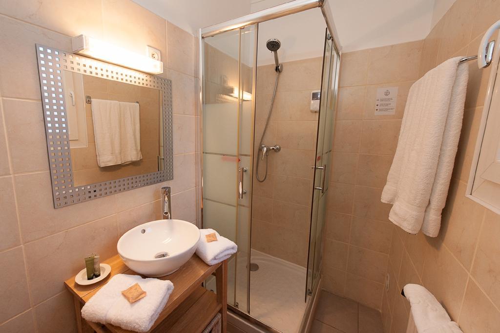Hotel Sainte Anne - 압트 객실 사진