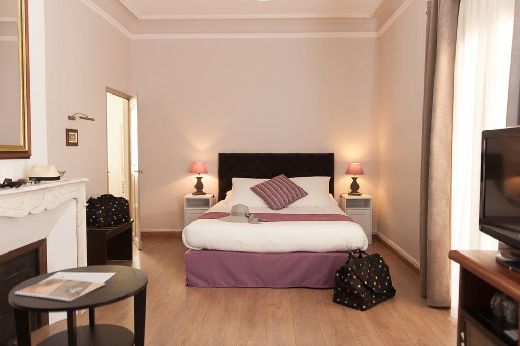 Hotel Sainte Anne - 압트 객실 사진